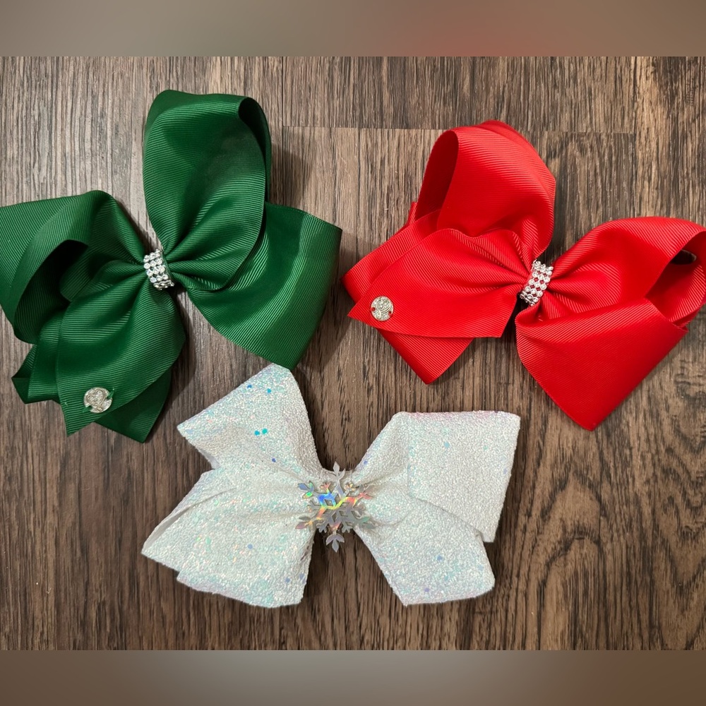 Jojo Siwa Holiday Large Green, Red, and White Hair Bows